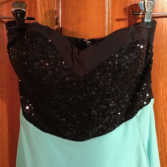 Strapless High Low Evening Dress - Picture 4 of 4